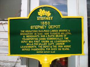 STEPNEY DEPOT 1.jpg
